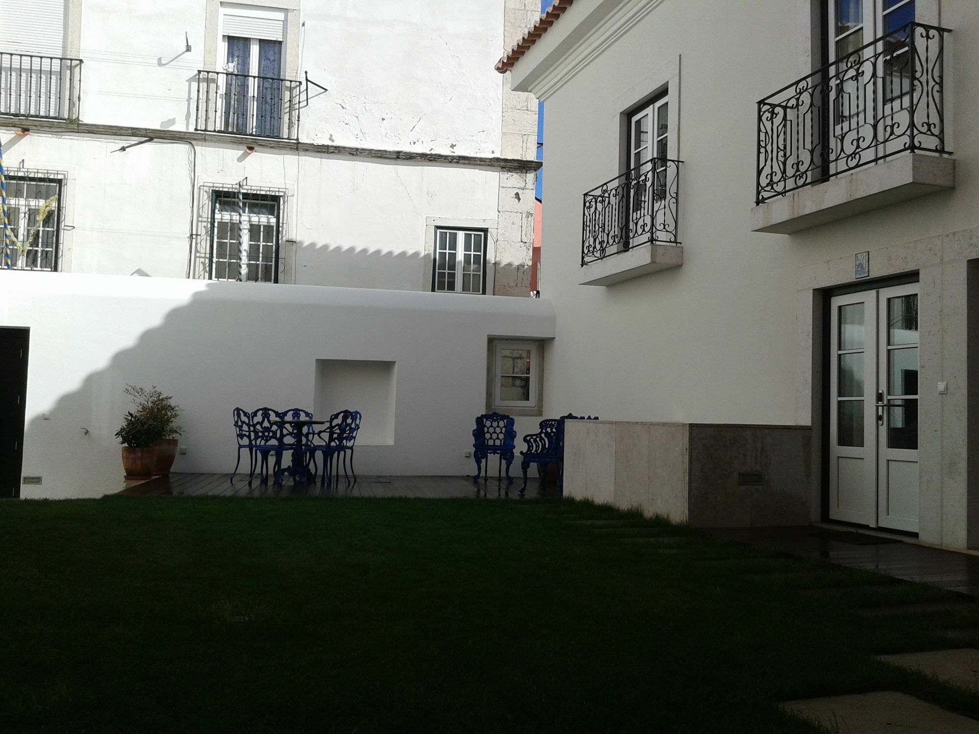 Alma Moura Residences Lisbon Exterior photo